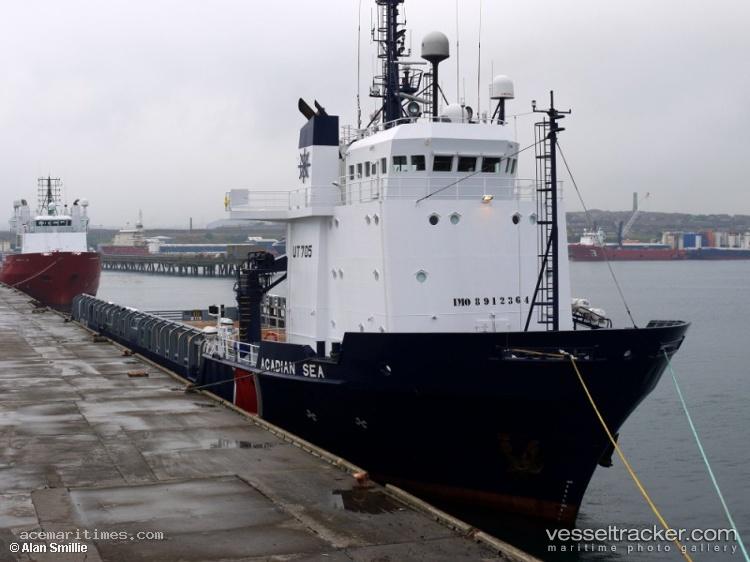 Ocean-Installer - Offshore Tug Supply Ship