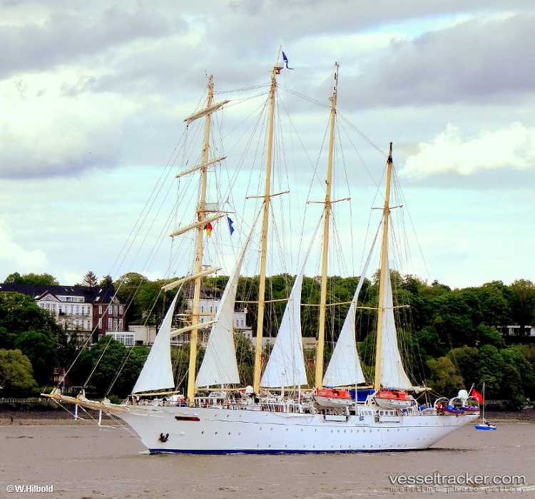 Star-Clipper - Cruise Ship vessel