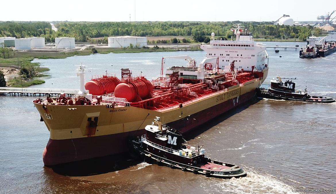 Stolt-Cedar - Chemical Oil Products Tanker vessel