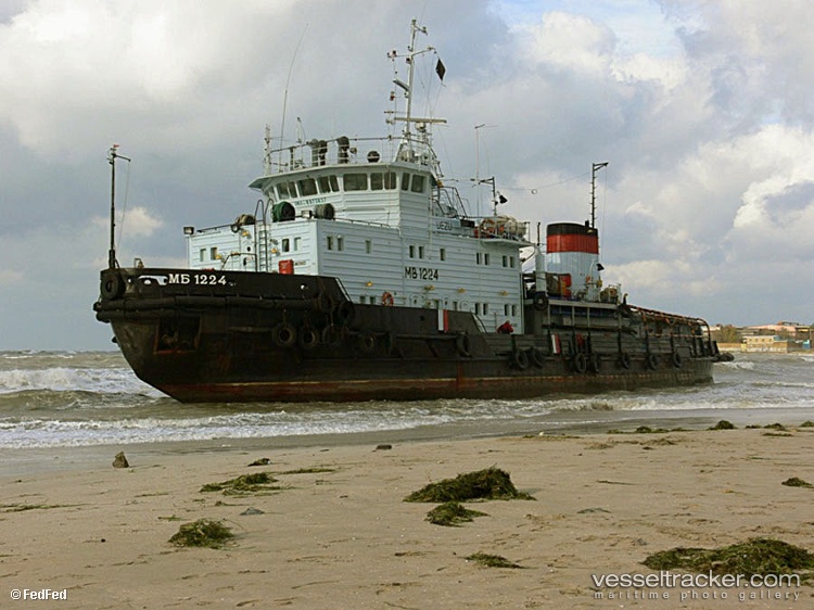 Mb-1224 - Tug vessel