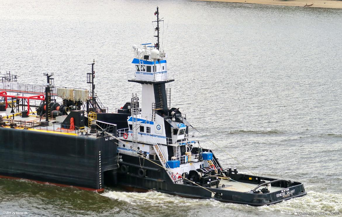 Genesis-Valiant - Tug vessel