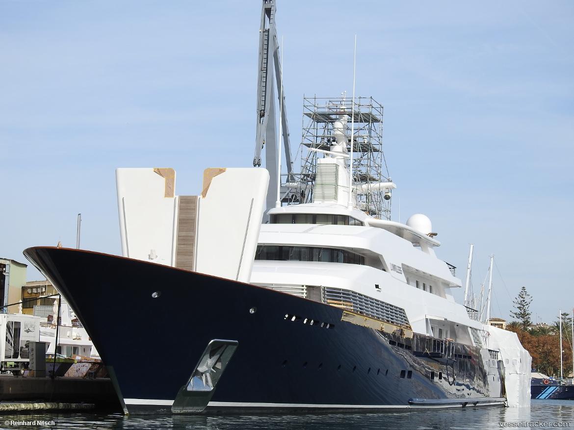 Limitless - Service Ship vessel