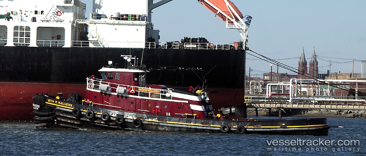 Beth-M-Mcallister - Tug vessel