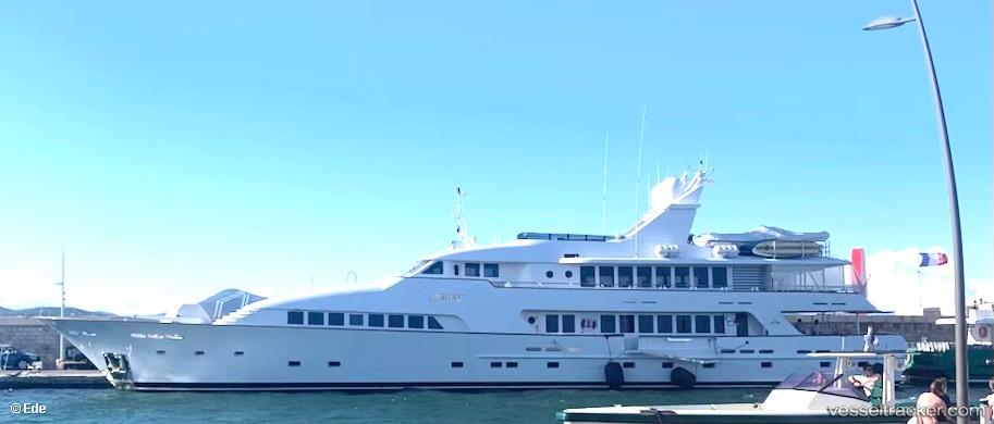 Amorazur-ii - Service Ship vessel