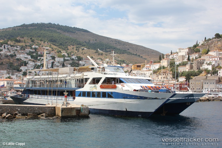 Platyteratonouranon - Passenger Ship vessel