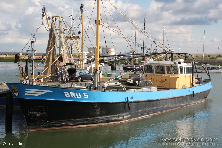 Bru5-Dankbaarheid - Fishing Vessel vessel