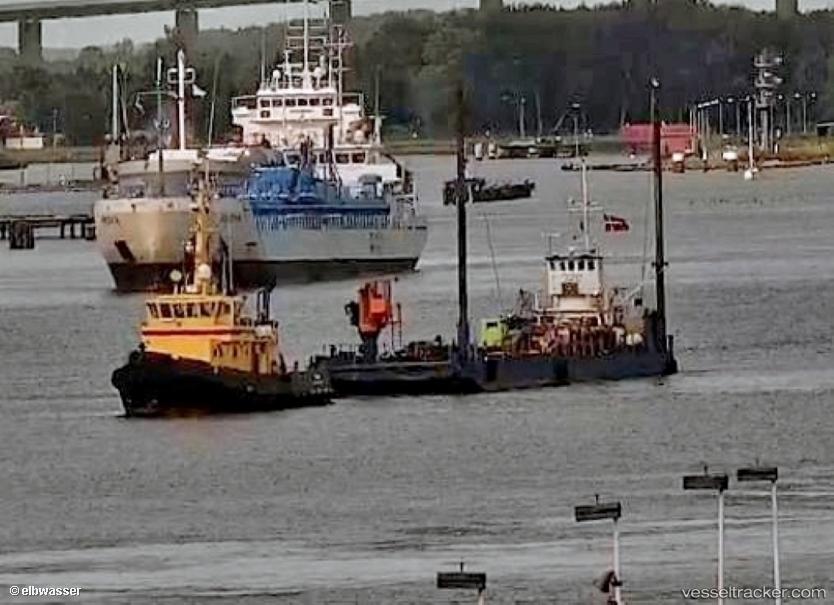 Victor - Deck Cargo Ship vessel