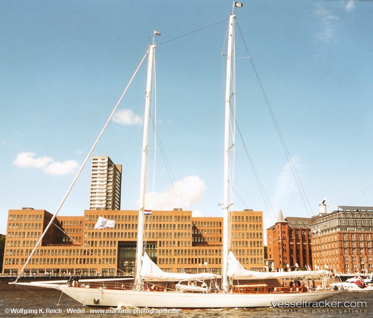 Windrose-Of-Amsterda - Service Ship vessel