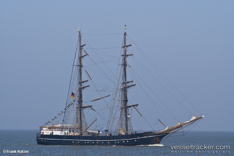 Roald-Amundsen - Sailing Vessel vessel