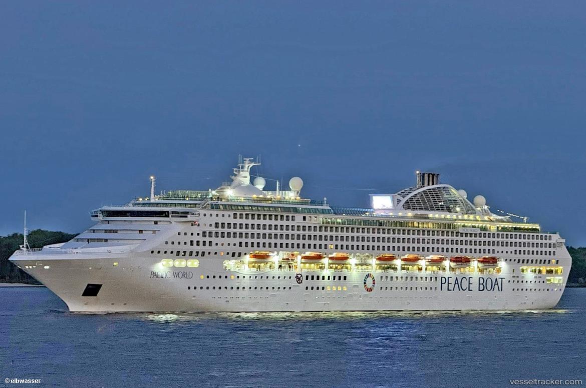 Pacific-World - Cruise Ship vessel