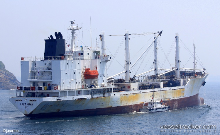 Lake-Nova - Refrigerated Cargo Ship vessel