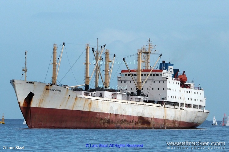 Bosfor-Vostochny - Refrigerated Cargo Ship vessel