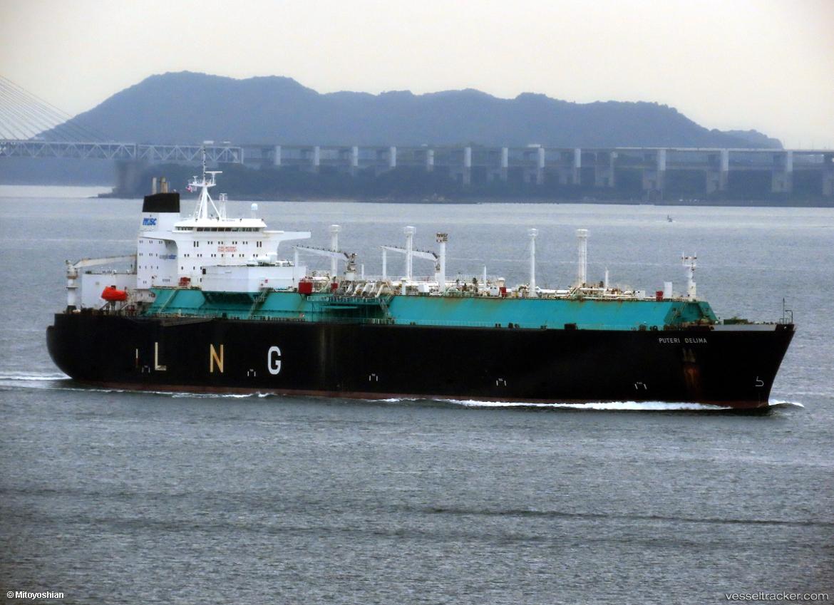 Puteri-Delima - Lng Tanker vessel