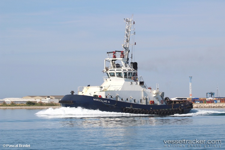 Marseillais-6 - Tug