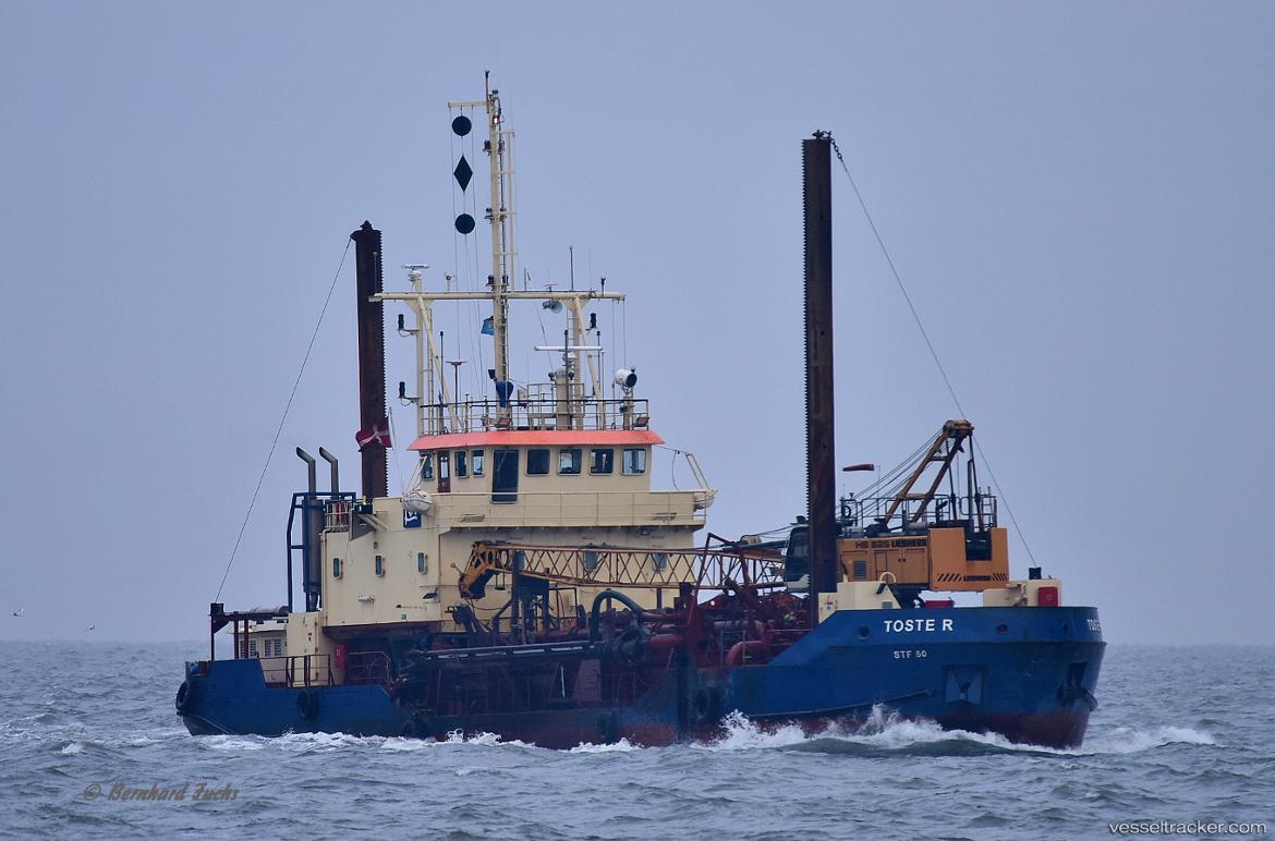 Toste-R - Hopper Dredger vessel