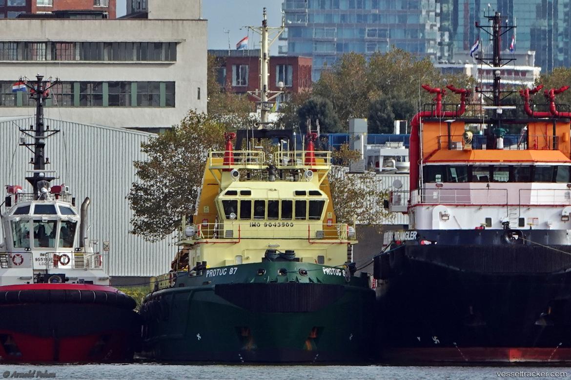 Protug-87 - Service Ship vessel