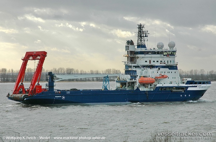 Fennica - Icebreaker vessel