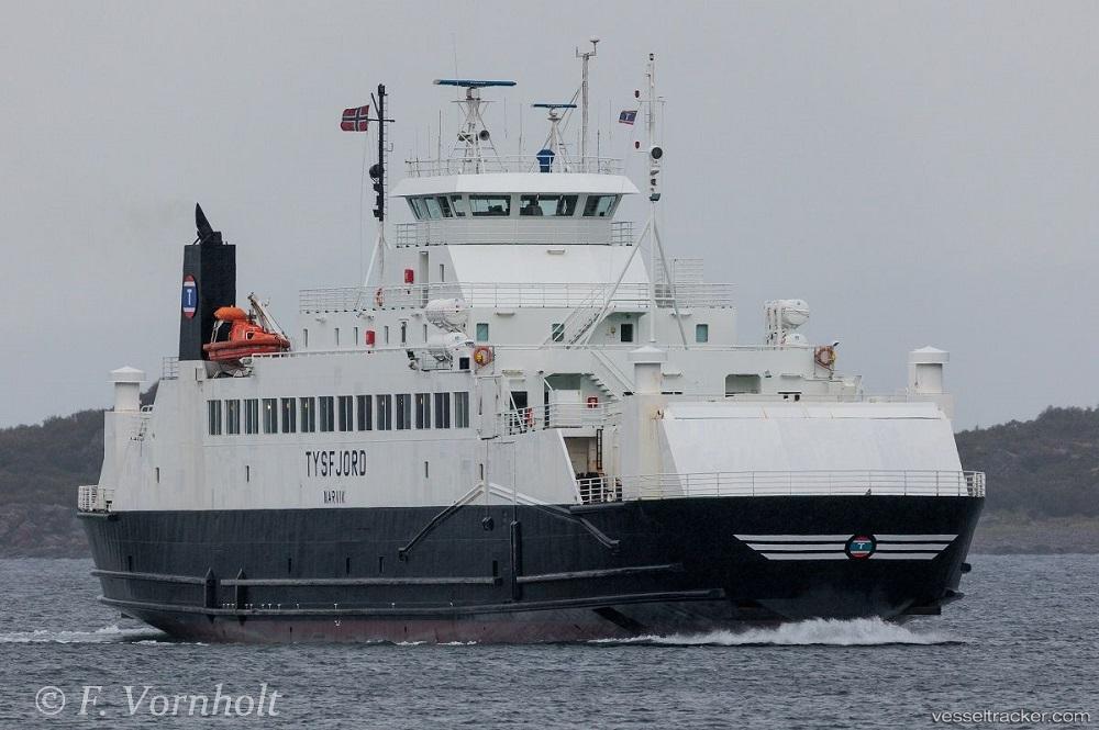 Tysfjord - Passenger Ro Ro Cargo Ship vessel