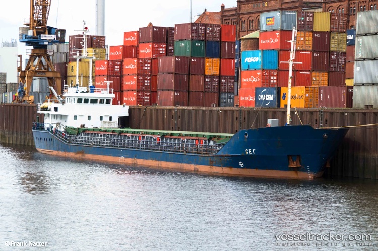 Luna-b - General Cargo Ship