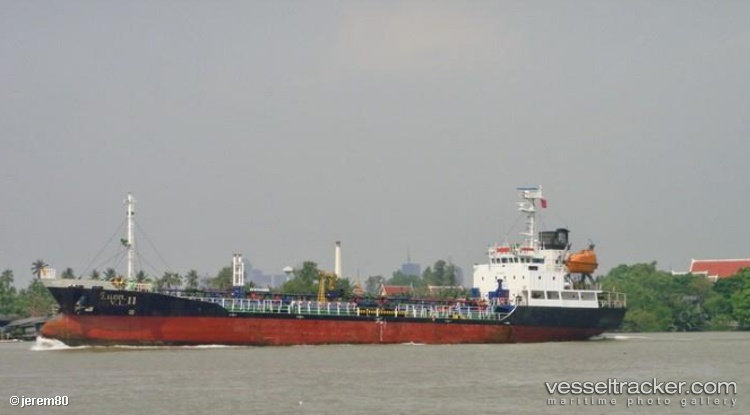 Vl-11 - Oil Products Tanker vessel