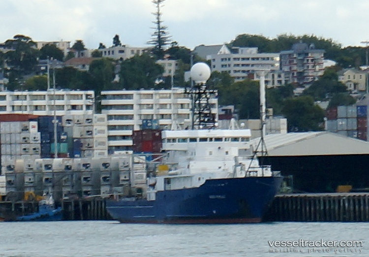 Roger-Revelle - Research Vessel vessel