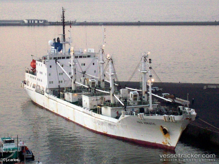 Bukhta-Russkaya - Refrigerated Cargo Ship vessel
