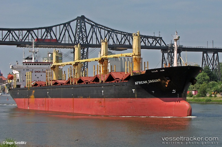 Matin-Bey - Bulk Carrier