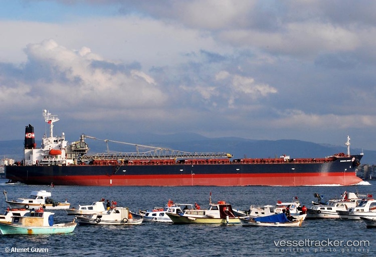 Bahama-Spirit - Self Discharging Bulk Carrier vessel