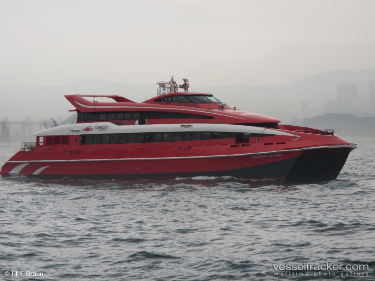 Universalmk2003 - Passenger Ro Ro Cargo Ship vessel