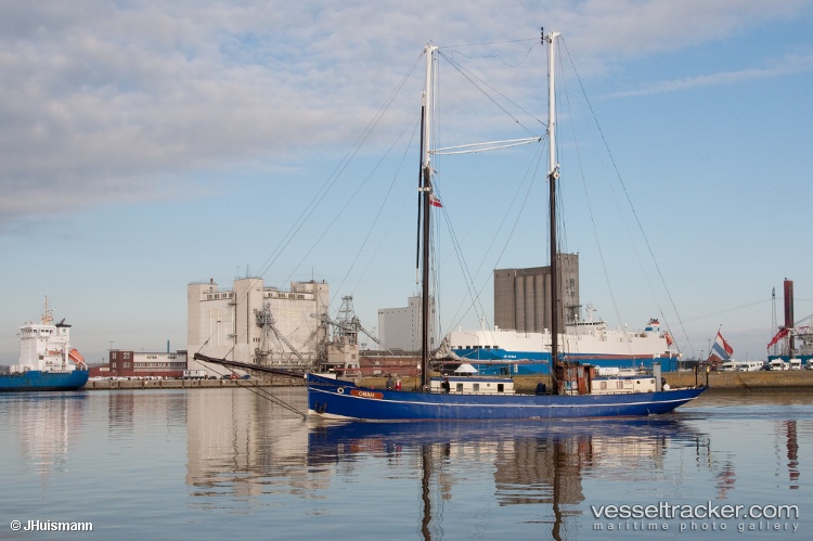 Oban - Sailing Vessel