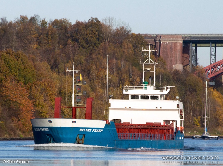 Selene-Prahm - Multi Purpose Carrier vessel