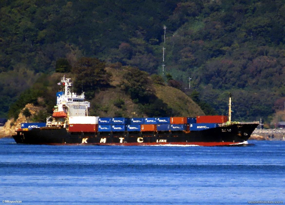 Sunny-Oak - Container Ship vessel