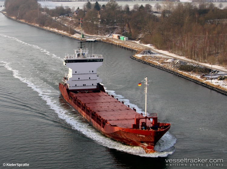 Capo-Cinto - Cement Carrier vessel