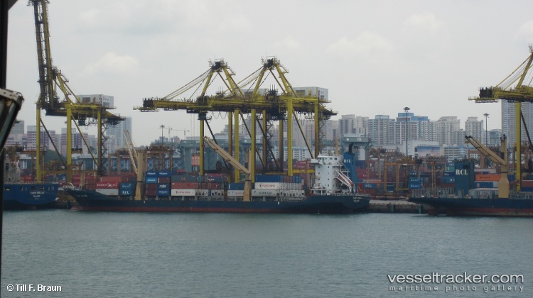 Danu-Bhum - Container Ship vessel