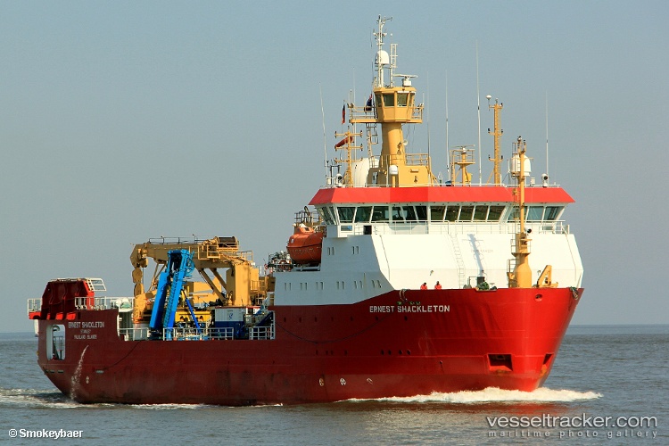 Laura-Bassi - Research Vessel vessel