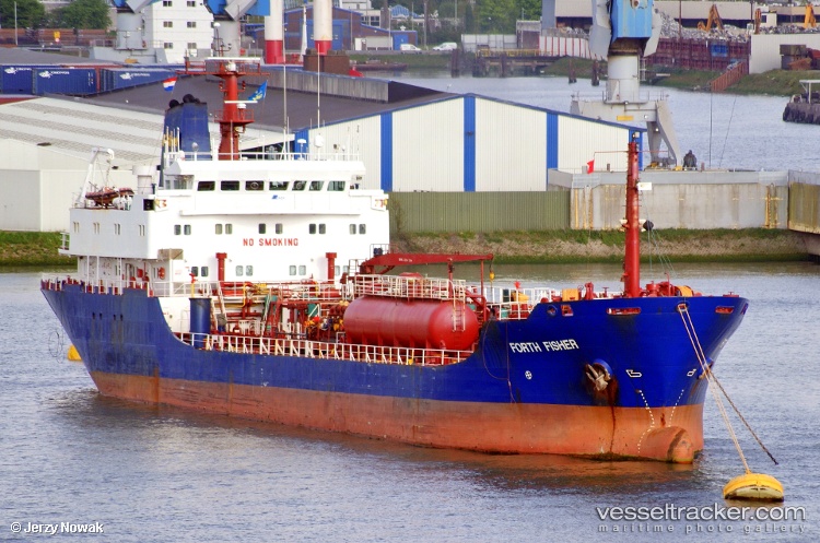 Rina - Oil Products Tanker vessel