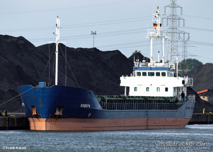 Sarah-b - Deck Cargo Ship vessel