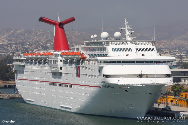Carnival-Paradise - Cruise Ship vessel