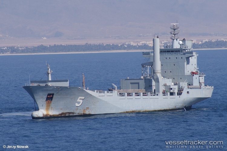 Rmn-Aux-5 - Service Ship vessel