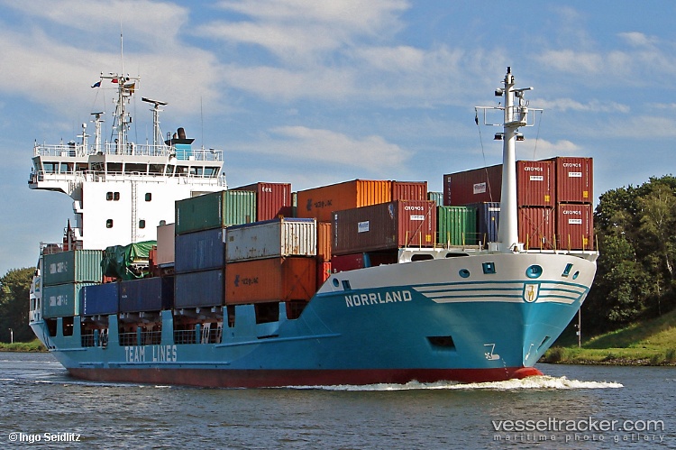Dornbusch - Container Ship vessel