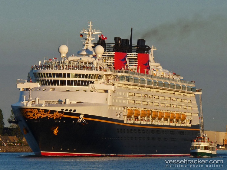 Disney-Magic - Cruise Ship vessel