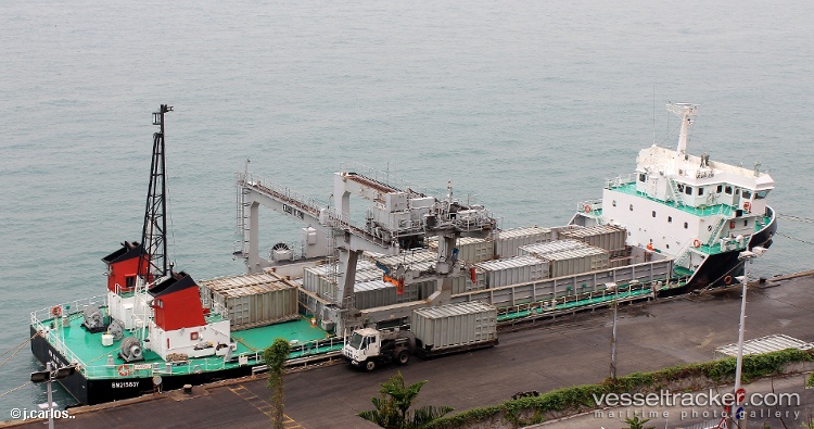 Mo-Sing-Leng - Container Ship vessel