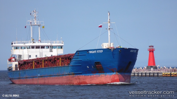 Right-Step - General Cargo Ship vessel