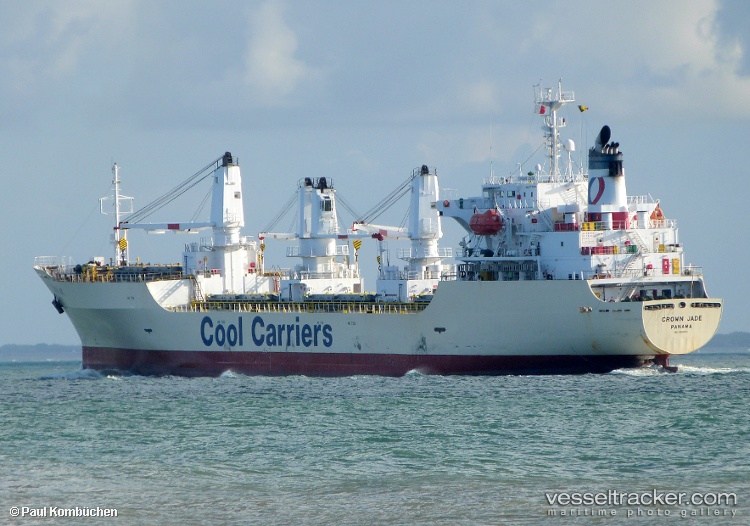 Crown-Jade - Refrigerated Cargo Ship vessel