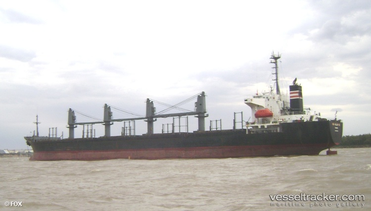 Race - Bulk Carrier vessel