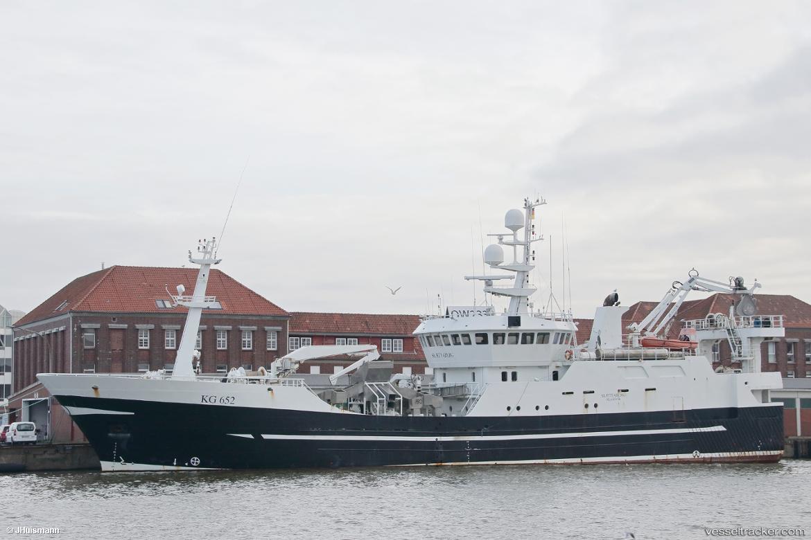 Favorit - Fish Carrier vessel