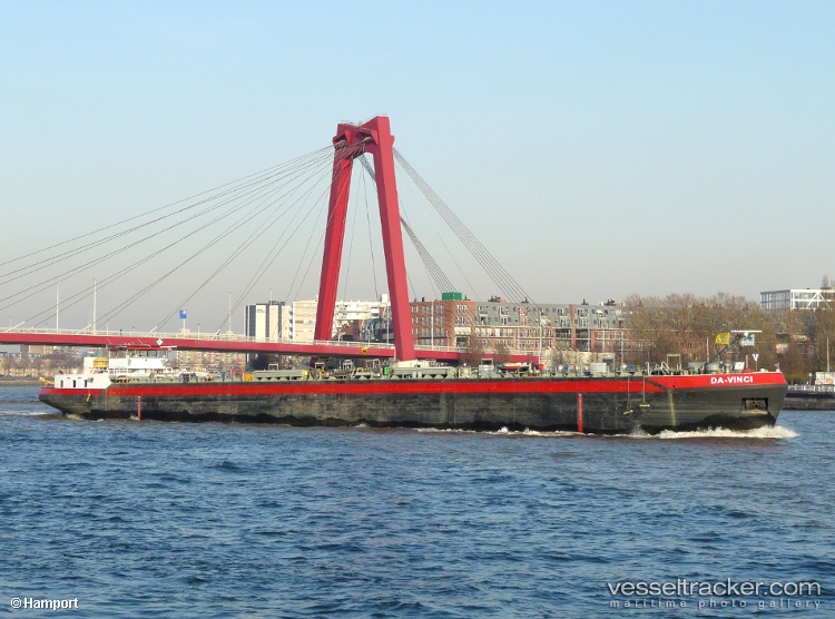 Da-Vinci - Chemical Oil Products Tanker vessel