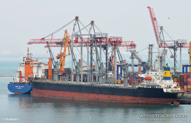 At27 - Bulk Carrier vessel