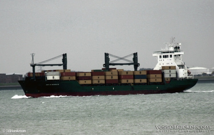 He-Jin - Container Ship vessel