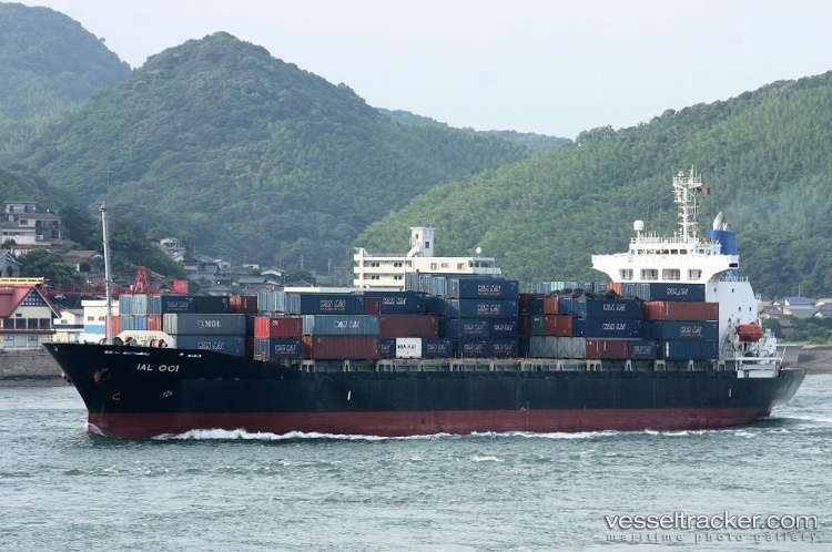 Ial-001 - Container Ship vessel